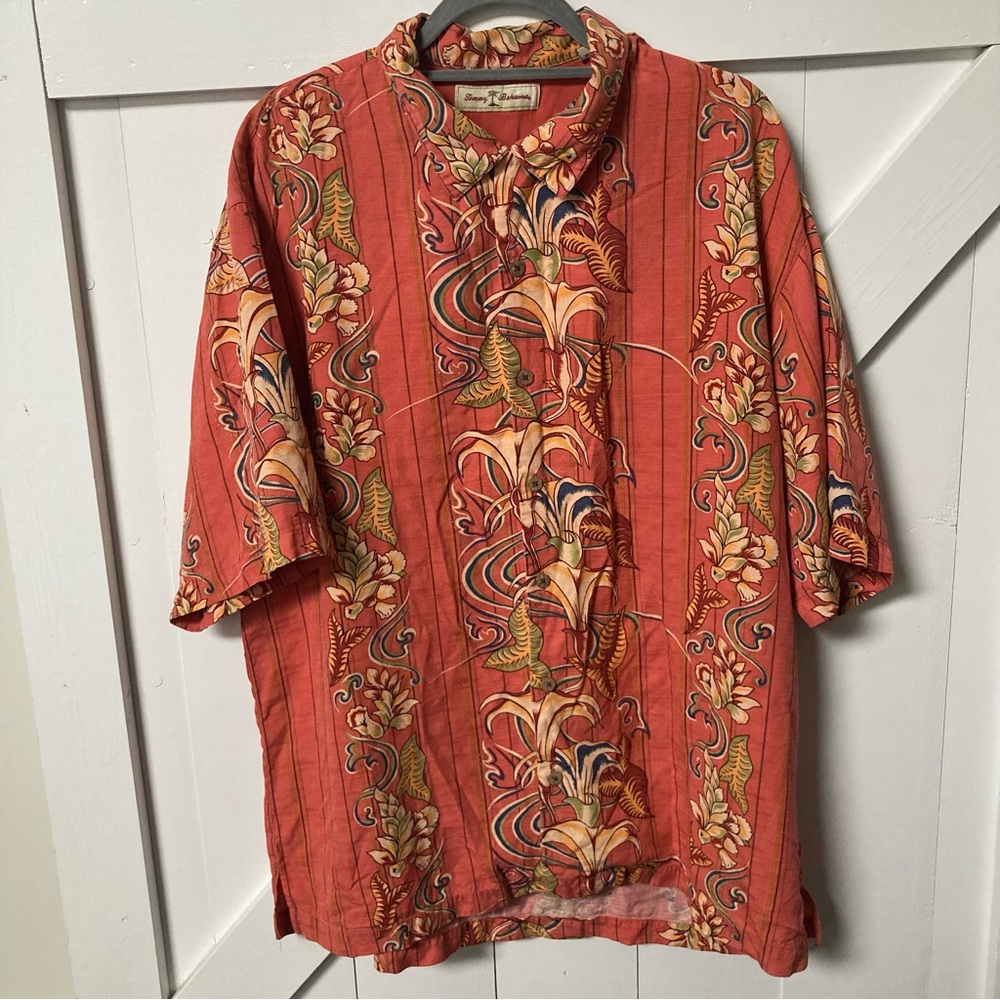 Tommy Bahama 100% silk Men’s floral print button down short sleeve shirt XL